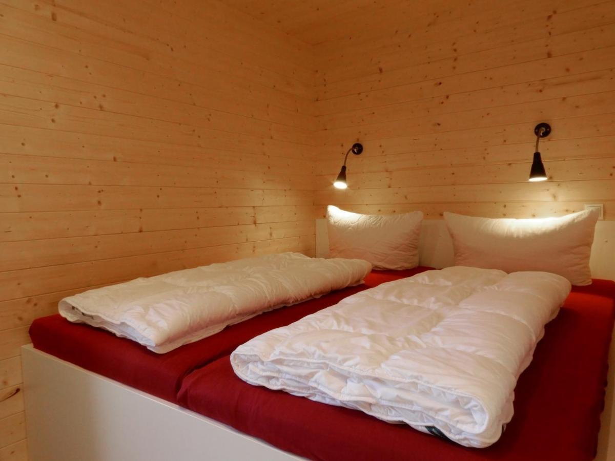 Schwarzes Holzferienhaus Mit Sauna -- Feldrain -- An Der Ostsee, Zierow Bei Wismar, 4-6 Personen Ngoại thất bức ảnh