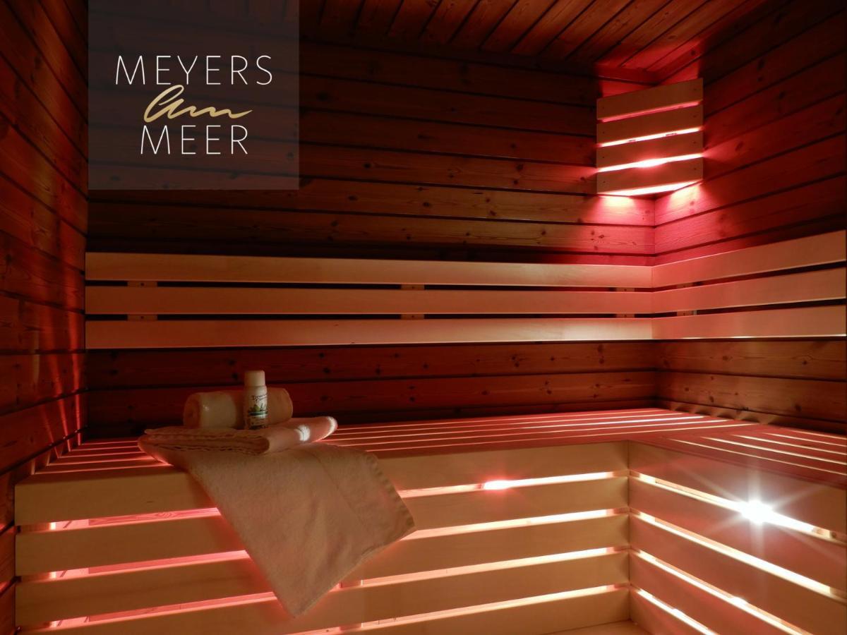 Schwarzes Holzferienhaus Mit Sauna -- Feldrain -- An Der Ostsee, Zierow Bei Wismar, 4-6 Personen Ngoại thất bức ảnh