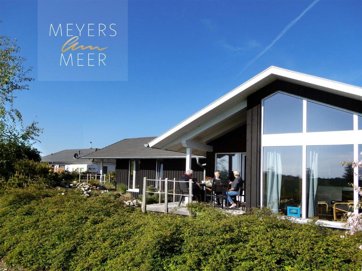 Schwarzes Holzferienhaus Mit Sauna -- Feldrain -- An Der Ostsee, Zierow Bei Wismar, 4-6 Personen Ngoại thất bức ảnh
