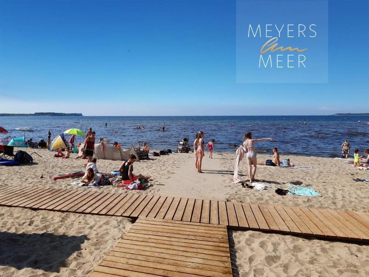 Schwarzes Holzferienhaus Mit Sauna -- Feldrain -- An Der Ostsee, Zierow Bei Wismar, 4-6 Personen Ngoại thất bức ảnh