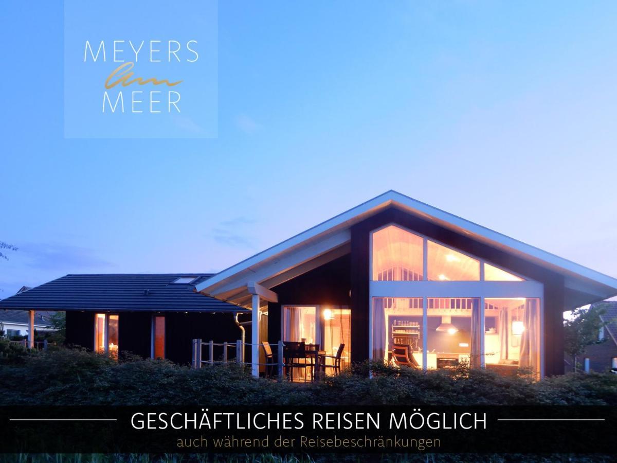 Schwarzes Holzferienhaus Mit Sauna -- Feldrain -- An Der Ostsee, Zierow Bei Wismar, 4-6 Personen Ngoại thất bức ảnh